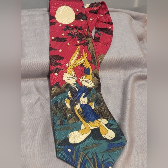 Looney Tunes Bugs Bunny and Female Bunny Romantic MAN ROAD Hand Made Tie - Picture 4 of 10